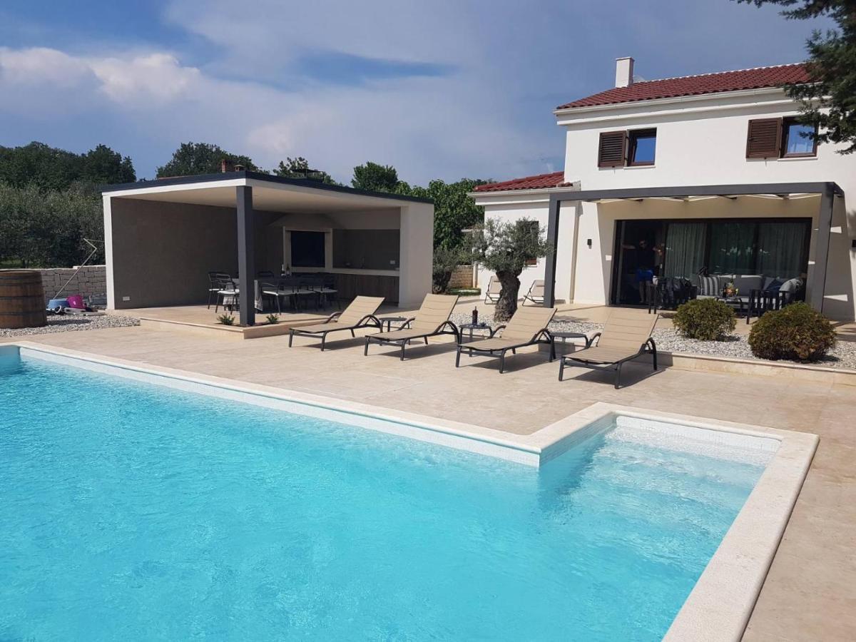 Villa Caprice - Krk Milohnici Luaran gambar